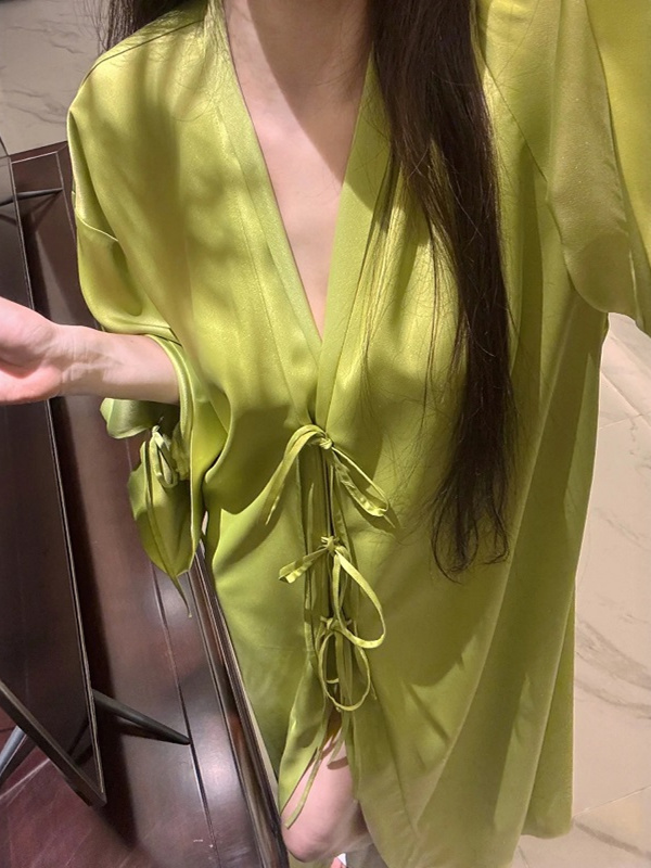 Kardigan Robe Sutra Es Lengan  - Robe Silk Women ulasan dan harga