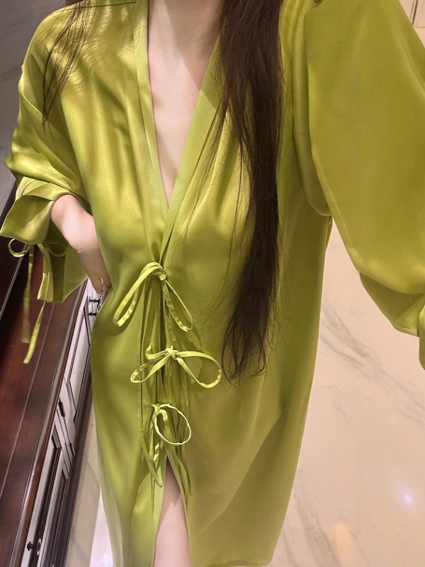 Kardigan Robe Sutra Es Lengan  - Robe Silk Women ulasan dan harga